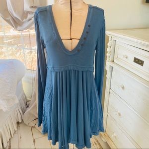 NWT FREE PEOPLE MINI DRESS WITH LONG SLEEVES